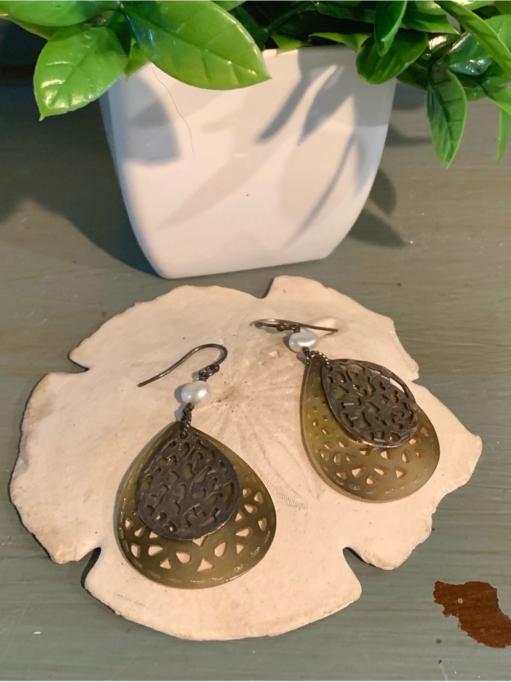 Vintage Genuine Pearl & Shell